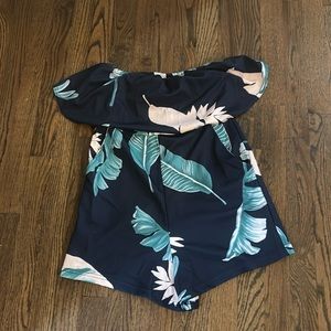 ⭐️2/$10 - Ecowish romper